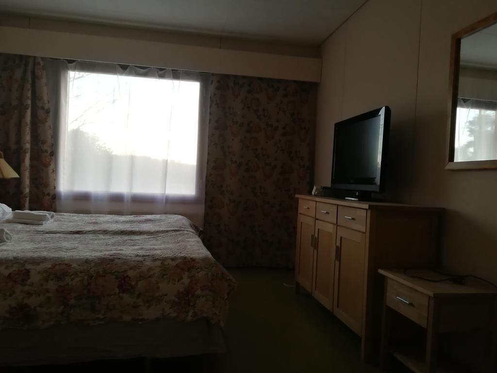Hotel Villa Vanessa Силтакюла Экстерьер фото